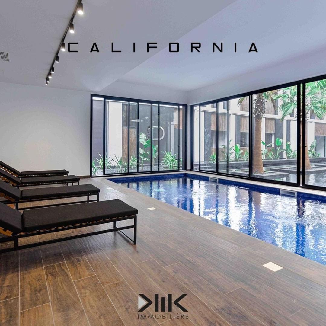 Luxury California Apartment *